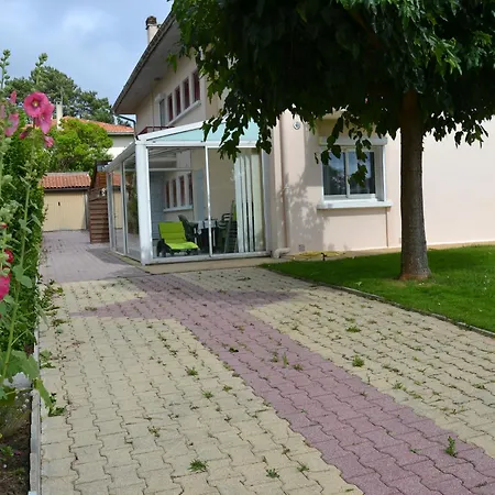 T3 Avec Jardin Privatif, Proche Plages Et Commerces - - Fr-1-239-1009 *